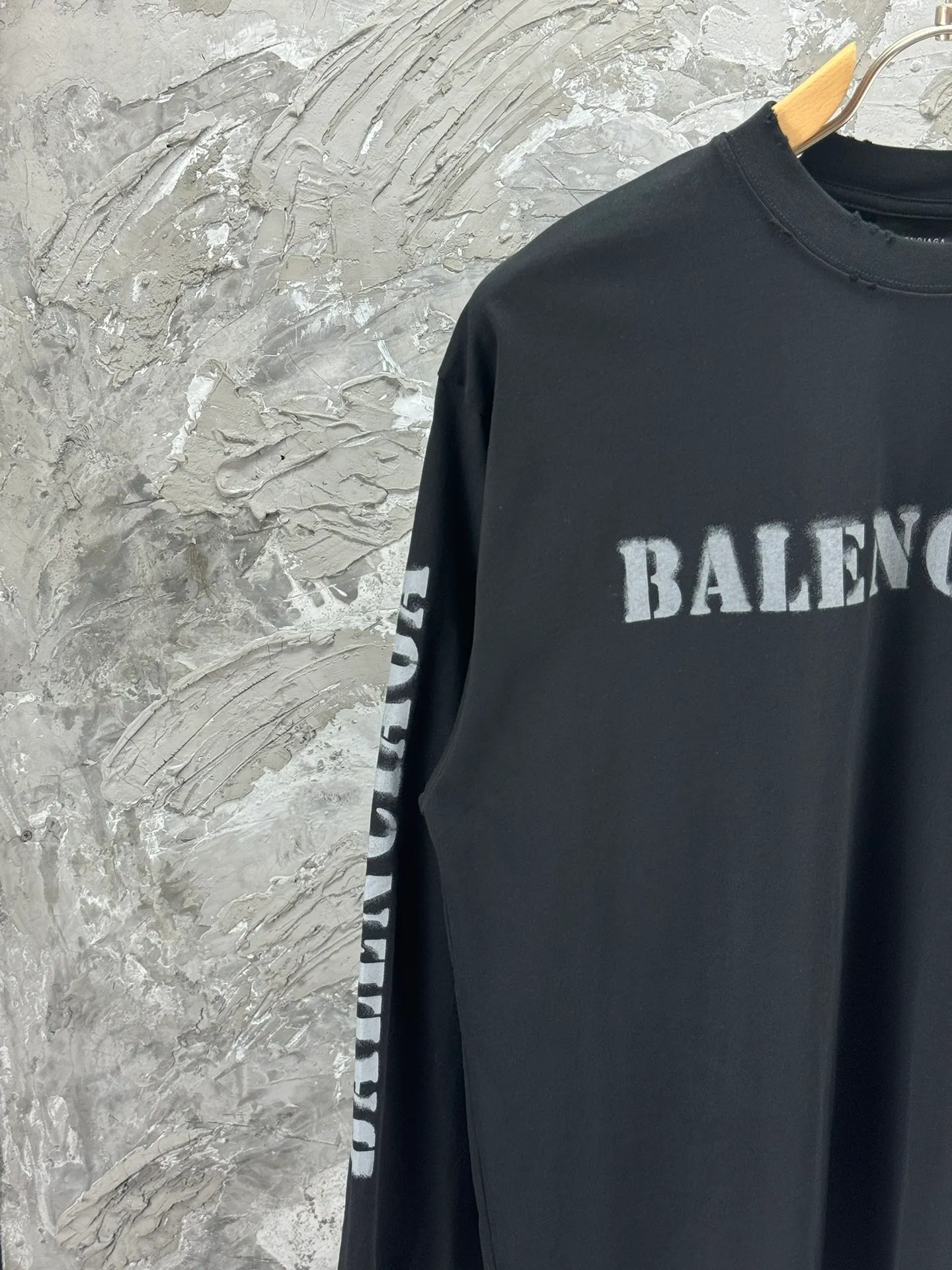 BALENCI*GA logo . 280g . . .os Same Style -Color：Black White -SIZE：XS S M L 8605#